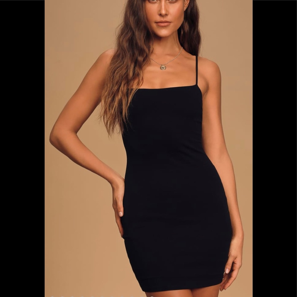 Lulu’s Flaunt It Black Body-con Dress